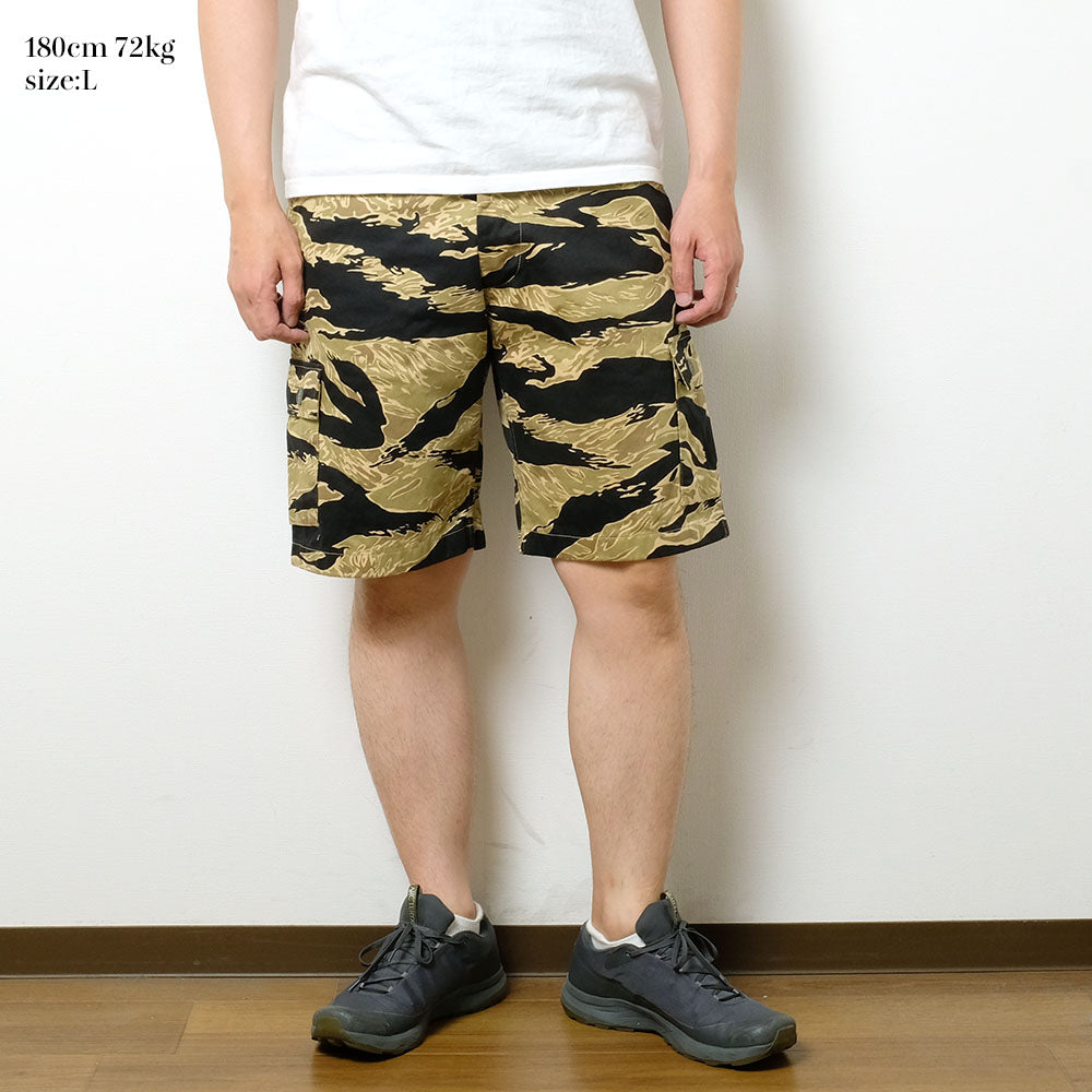 BUZZ RICKSON'S - GOLD TIGER PATTERNS SHORTS - BR51904
