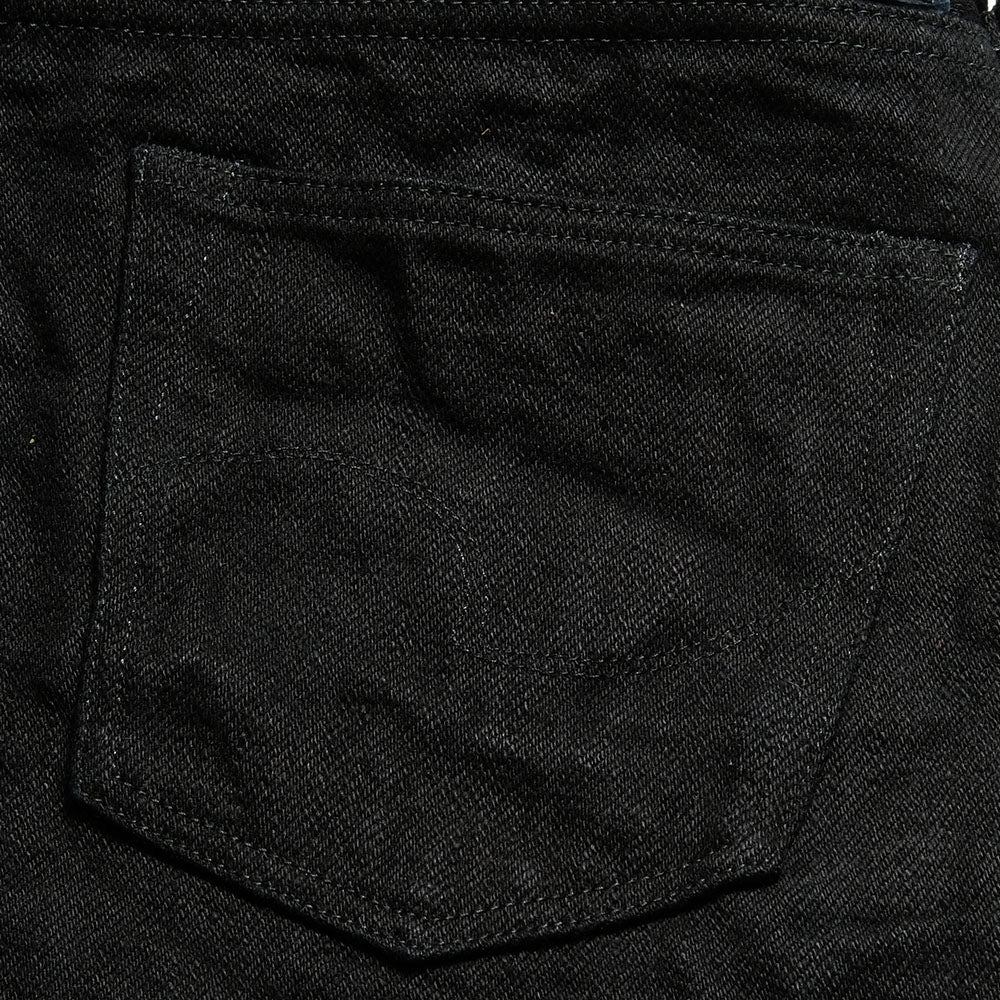 Oni Denim<br>Semi Tight Straight<br>20oz "鬼秘-ONI Secret-"<br>藍墨ブラックデニム<br>ONI-546AIZ